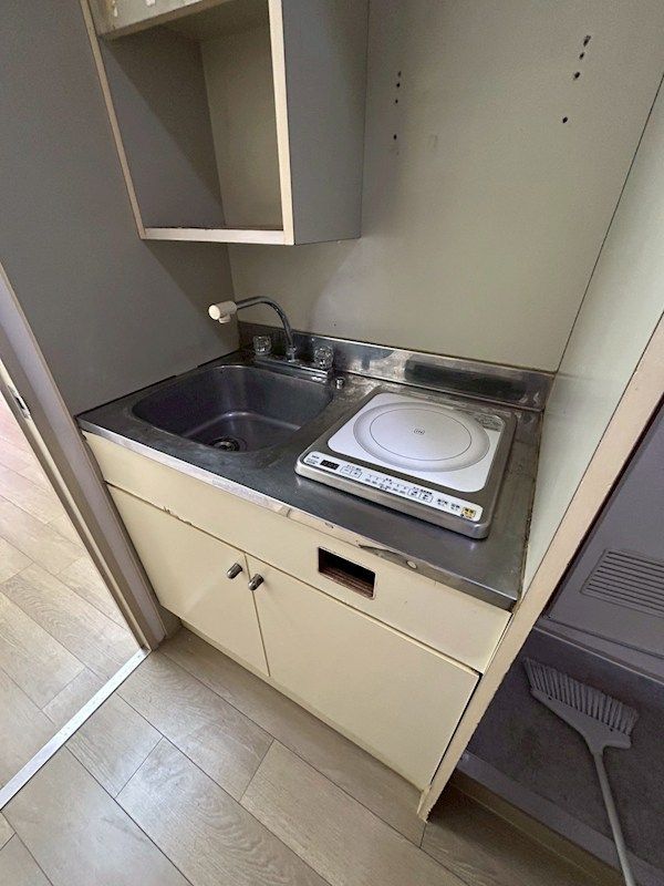 �y�L�b�`���z�@