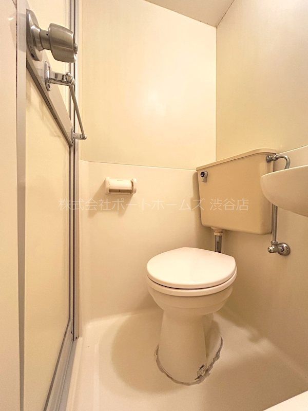 �y�g�C���z�@