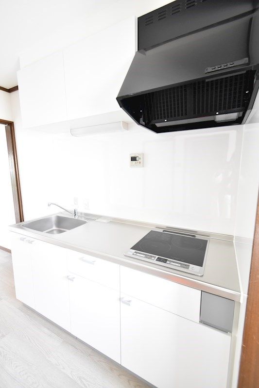 �y�L�b�`���z�@