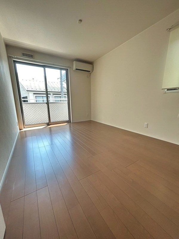 �y�Q���z�@���낰��L���A6���ȏ����������m�ہB