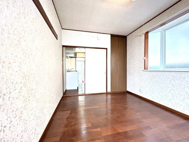 �y�Q���z�@