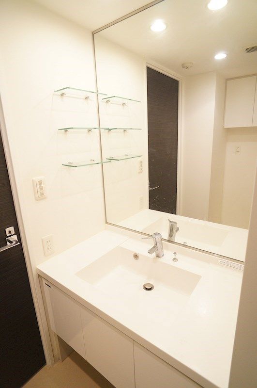 �y���ʏ��z�@