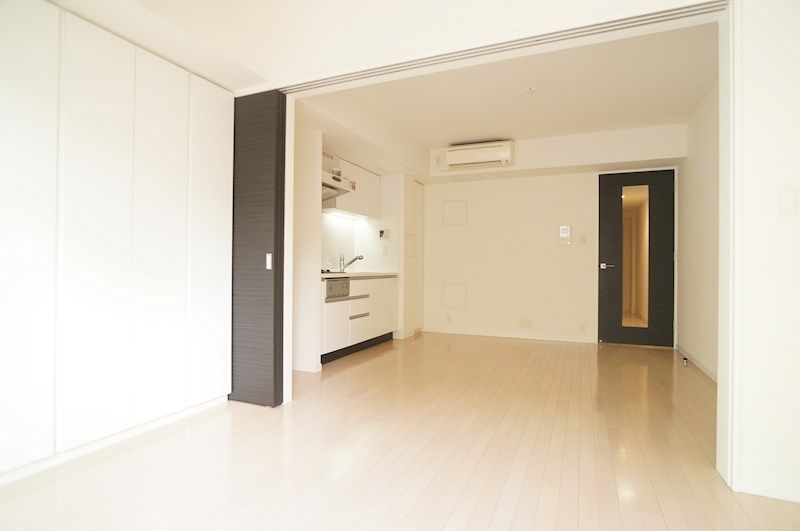 �y���̑������E�X�y�[�X�z�@