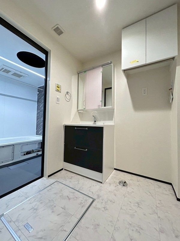 �y���ʏ��z�@