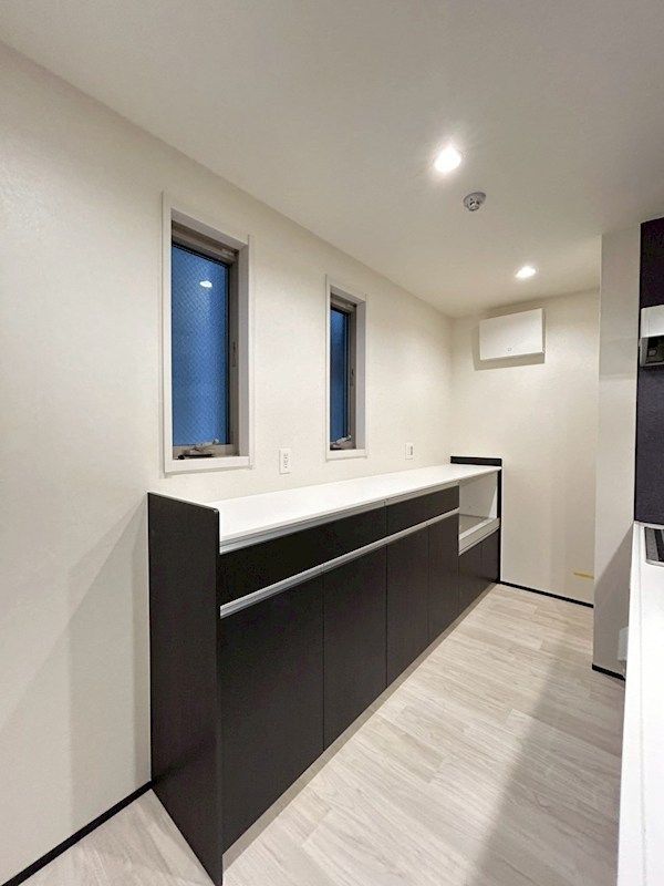 �y���̑��ݔ��z�@