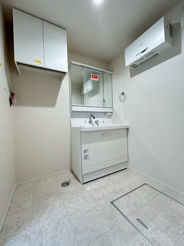 �y���ʏ��z�@