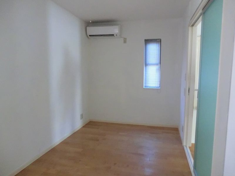 �y�Q���z�@