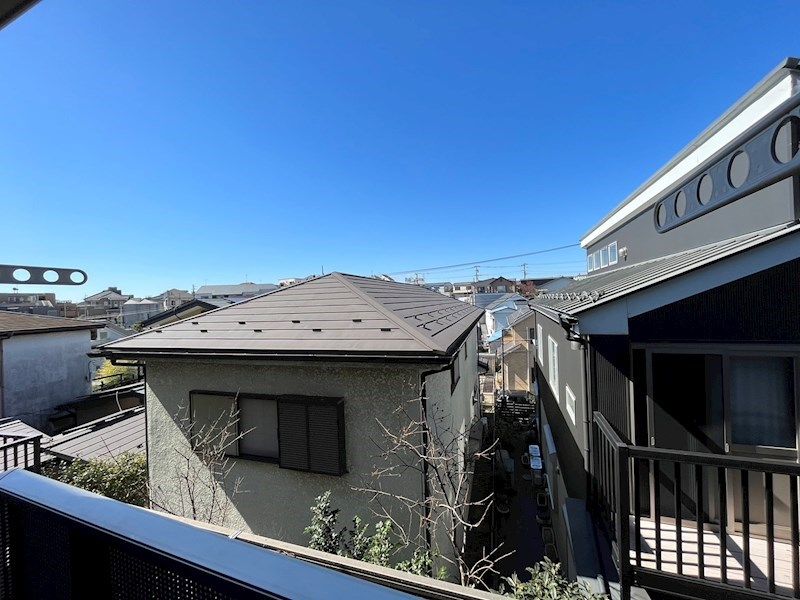 �y���]�z�@