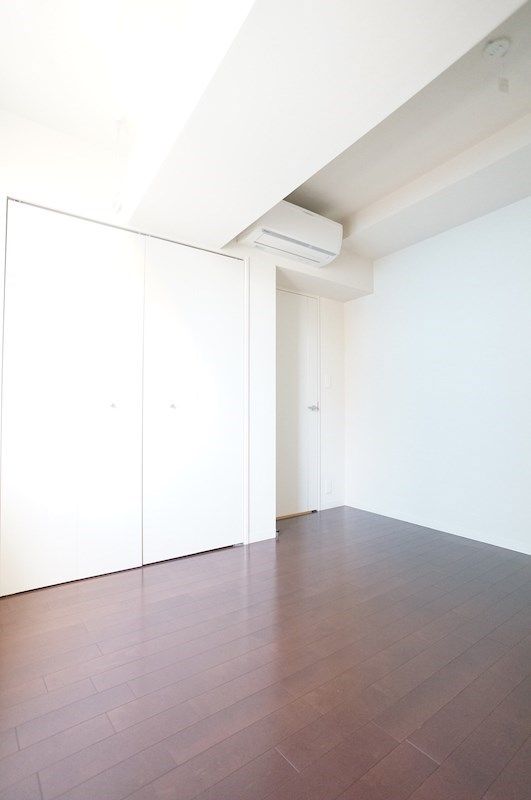 �y���̑������E�X�y�[�X�z�@