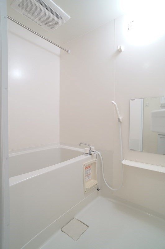 yoXz@J̓ԕ̋G߂󕨂₷@tB