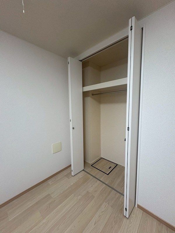 �y���̑��z�@��������d�����āA�������͂����X�b�L���B