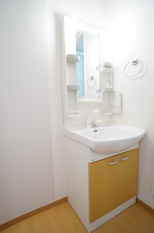 �y���ʏ��z�@�V�����[�t�����ʑ䊮���I