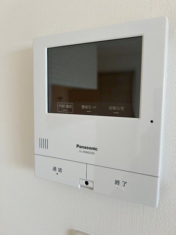 �y�Z�L�����e�B�z�@�X�}�z�A����TV���j�^�[�z���B�O�o��ł����q�Ή����\�B