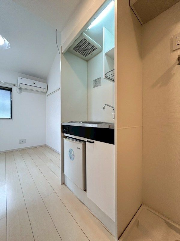 �y�L�b�`���z�@