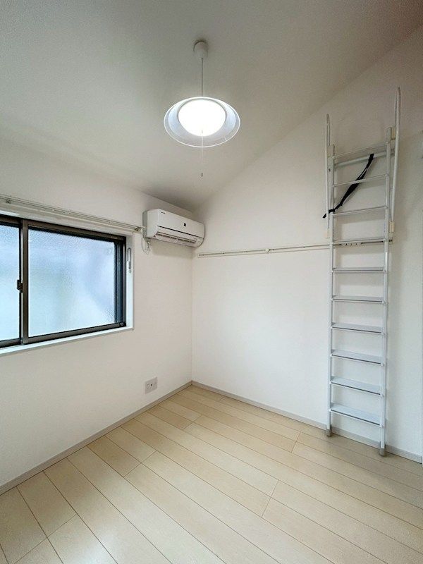 �y�Q���z�@