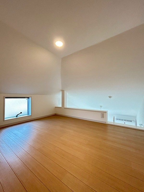 �y���̑������E�X�y�[�X�z�@