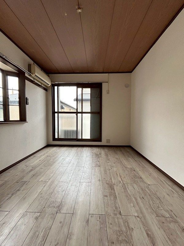 �y���ԁE���r���O�z�@�Ƌ�z�u�����₷���A�g���₷���L���B