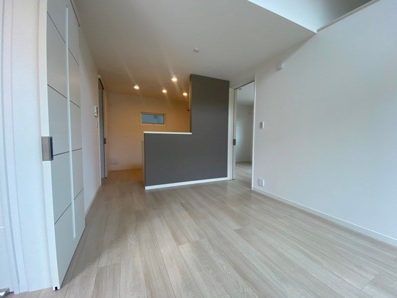 �y���̑������E�X�y�[�X�z�@