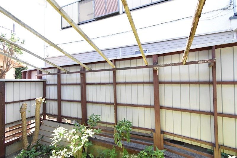 �y���]�z�@