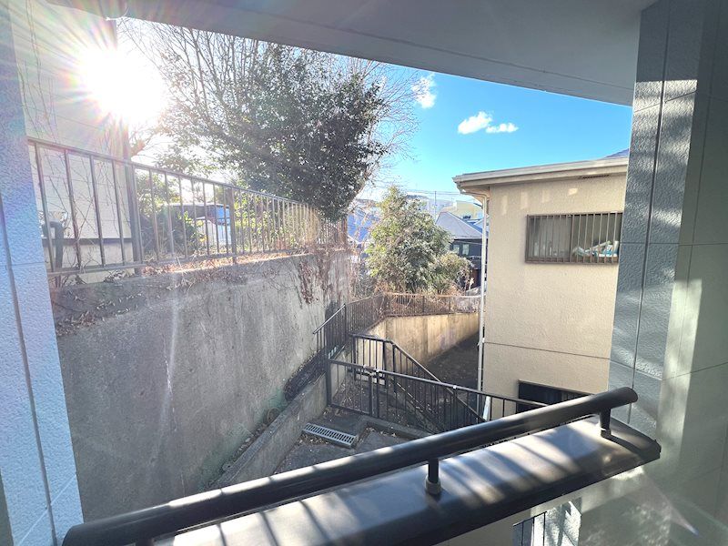 �y���]�z�@