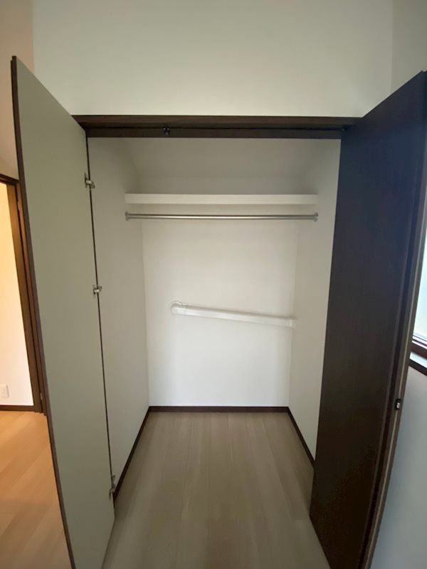 �y���[�z�@���s���̂���N���[�[�b�g�ňߗނ��������X�b�L�����[�B