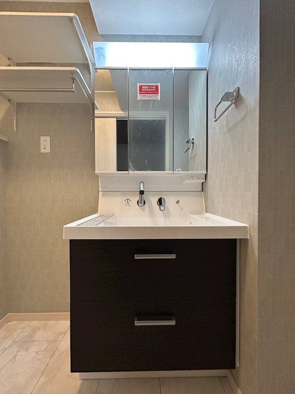 �y���ʏ��z�@