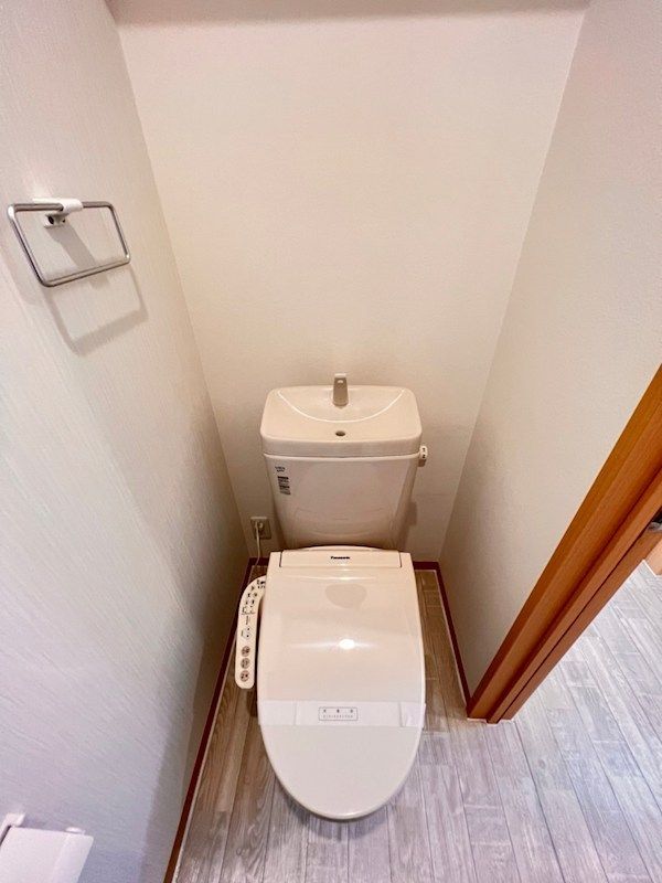 �y�g�C���z�@