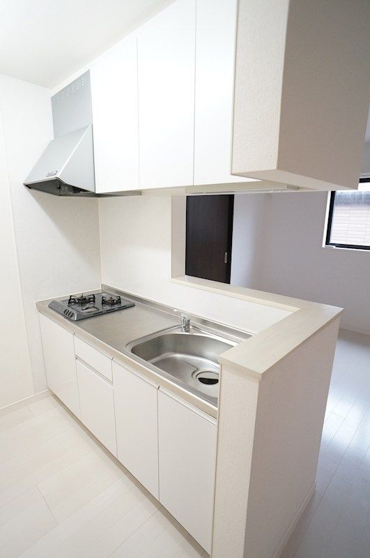 �y�L�b�`���z�@�����X�y�[�X���L�߂�2���V�X�e���L�b�`���B