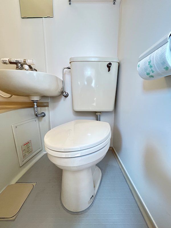 �y�g�C���z�@