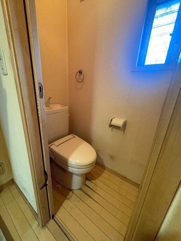 �y�g�C���z�@