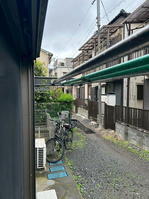 �y���]�z�@