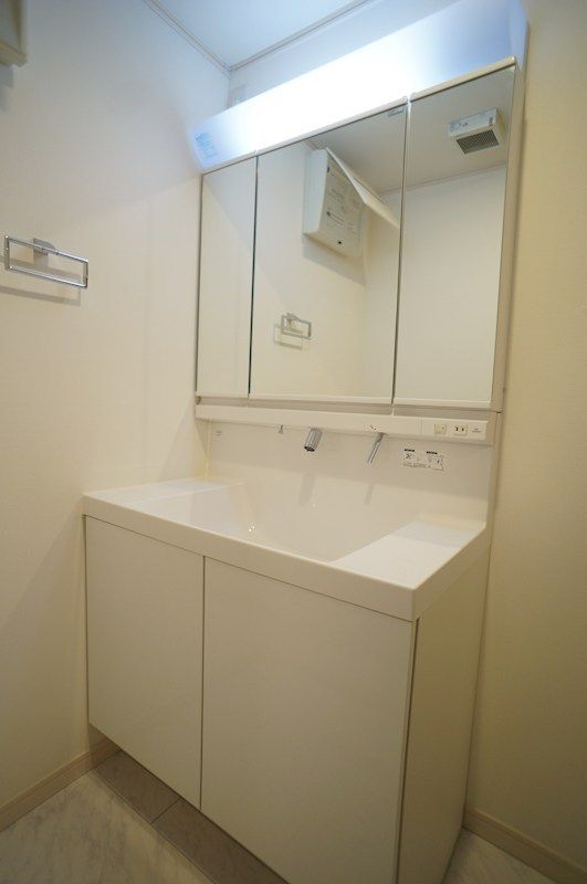 �y���ʏ��z�@���̏������X���[�Y�ɂł���L���Ɛݔ�