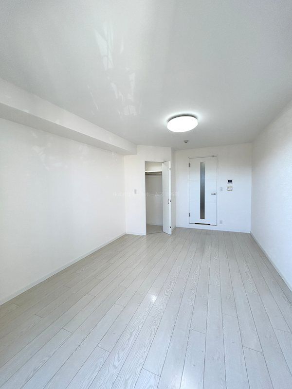 �y���̑������E�X�y�[�X�z�@�m���L��