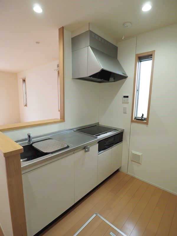 �y�L�b�`���z�@�΂��g�킸���S�E�����BIH3���V�X�e���L�b�`���t���B