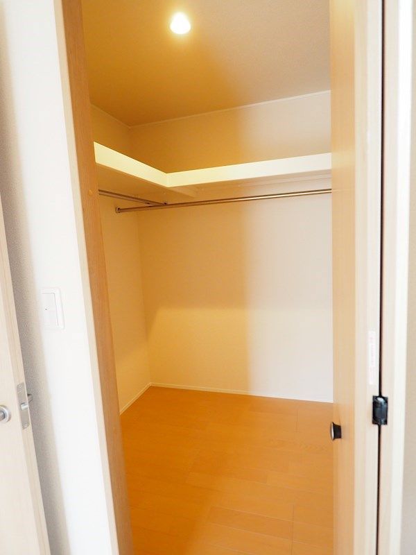 �y���[�z�@��������d�����āA�������͂����X�b�L���B