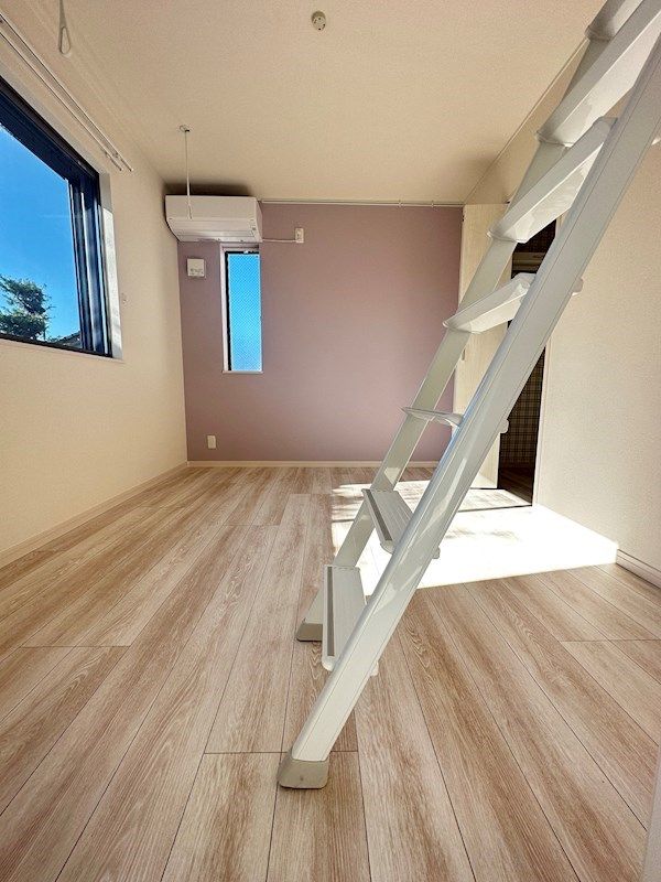 �y�Q���z�@�Ƌ�̔z�u�����₷���V���v���ȃx�b�h���[��